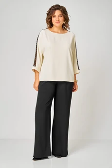 Костюм брючный 2275 молочный-черный дл.р. Rumoda