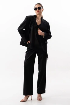 Костюм брючный 1634 черный SILVERSPICE