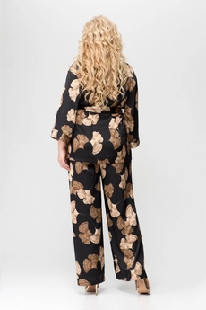 Костюм брючный 1775 черный + цветы Svetlana Style