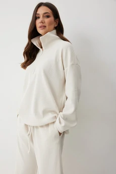 Джемпер 157-2 молочный T.N.D