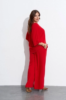 Костюм брючный 5595 красный TEZA