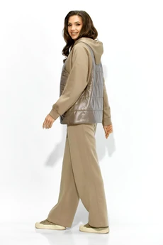 Костюм брючный 1379 капучино ТАиЕР