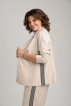 Костюм брючный 24-232 ТАККА Плюс