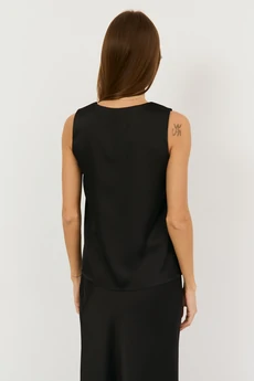 Топ 2298 черный The name