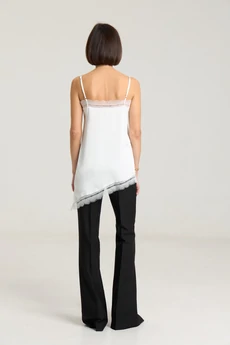 Топ 2448 молочный The name