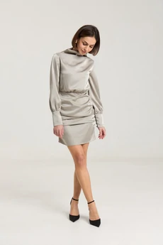 Платье 2472 оливка The name