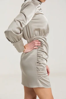 Платье 2472 оливка The name