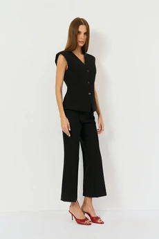 Жилет 2484 черный The name