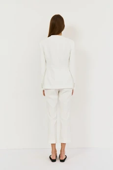 Жакет 2495 молочный The name