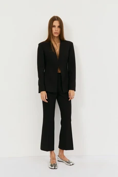 Костюм брючный 2507 черный The name