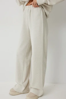 Костюм брючный 1026 бежевый V&N fashion