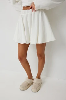 Костюм с юбкой 1132 белый V&N fashion