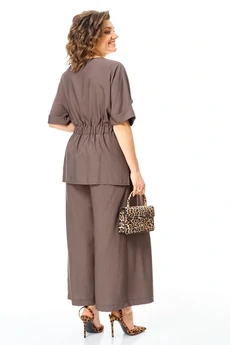 Костюм брючный 1267 шоколад VI ORO