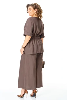 Костюм брючный 1267 шоколад VI ORO