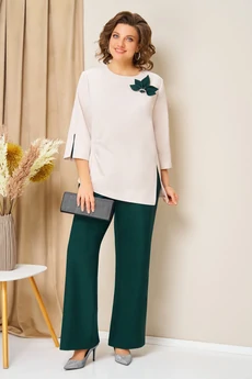 Костюм брючный 1455 бутылочно-зеленый VOLNA