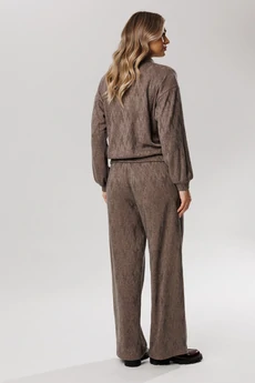 Костюм брючный 2437 капучино VeritaModa