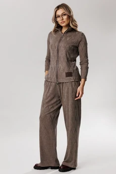 Костюм брючный 2438 капучино VeritaModa