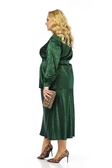 Костюм с юбкой 676 изумрудный Via-mod