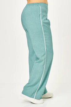 Костюм брючный 1156 полынь Vilena