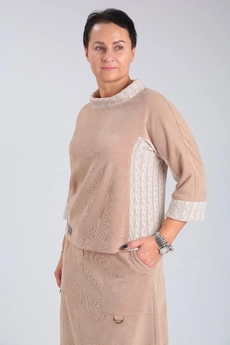 Костюм с юбкой 500 бежевый Zigzag Style