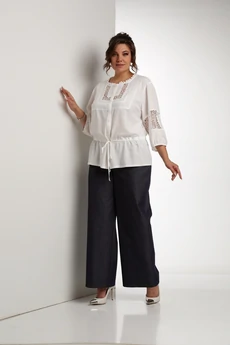 Костюм брючный 558 молочный + синий Zigzag Style