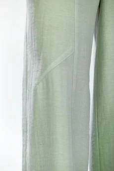 Костюм брючный 634 зеленый Zigzag Style