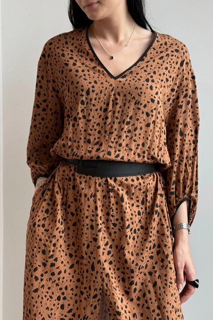 Платье 197 коричневый Lizet collection