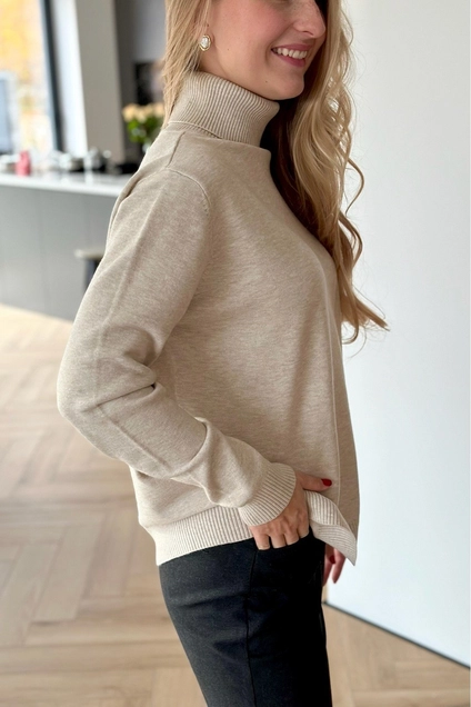 Джемпер 480 бежевый Lizet collection