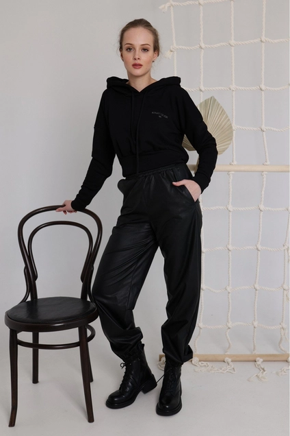 Брюки 5158 черный Amori