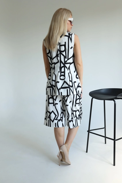 Костюм с шортами 257 зебра AmberA