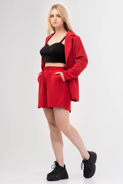 Костюм с шортами 423-20 красный Amelia Lux