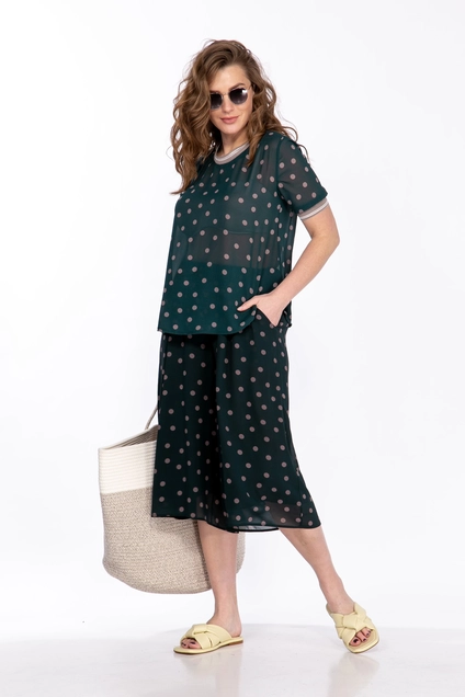 Костюм с шортами 2245 зеленый Belinga