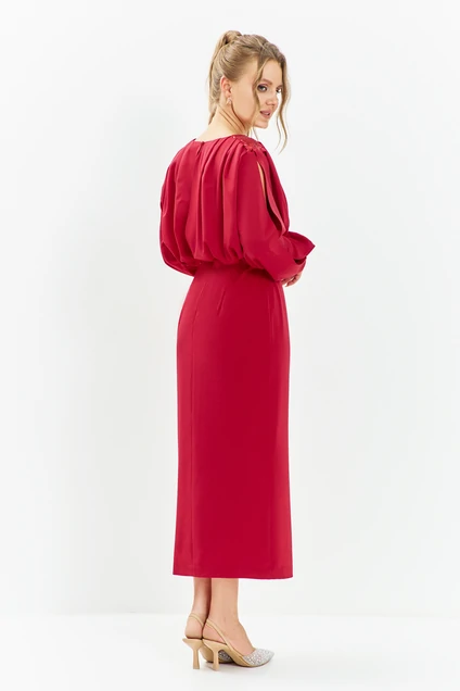 Платье 669 красный Euro Moda