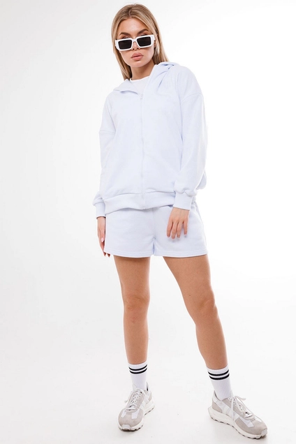 Костюм с шортами f8031z-01-01 белый GO wear
