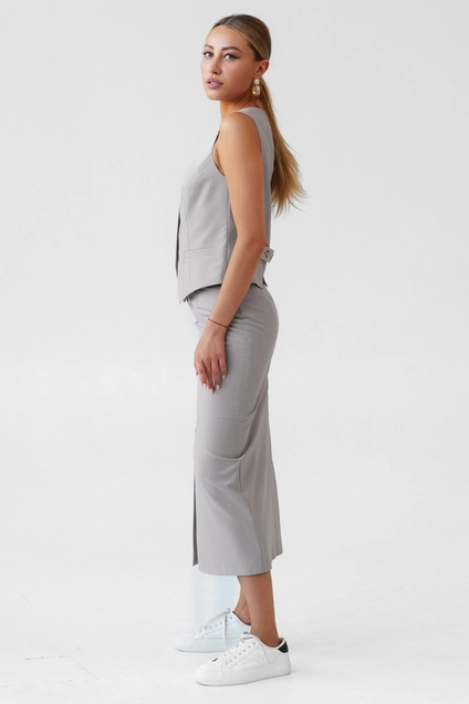 Жилетка 3039L бежевый Ivera collection