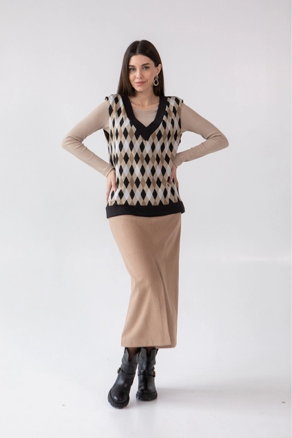 Юбка 4018 песочный + белый Ivera collection