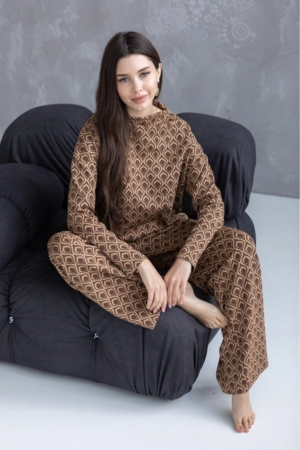 Пижама 6037 коричневый + песочный Ivera collection