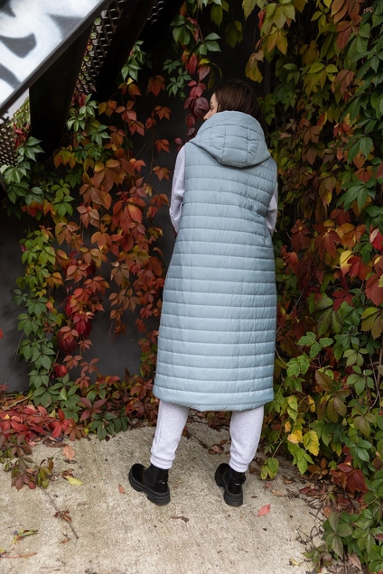 Жилет 7002 голубой Ivera collection