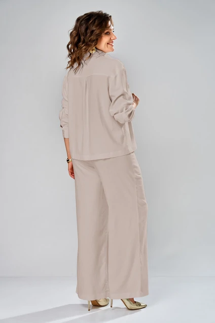 Костюм брючный 8067-1 бежевый KaVari plus size