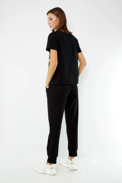 Футболка 4026 черный Kivviwear