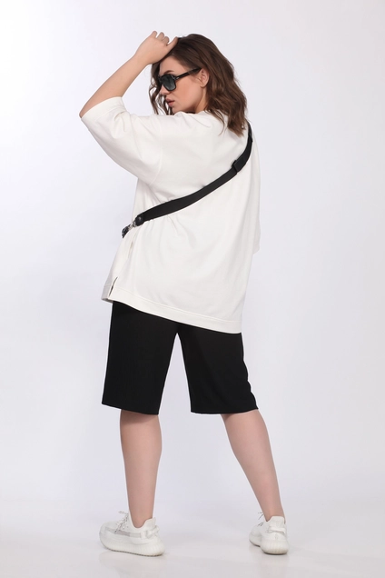 Костюм с шортами 2760 белый + черный Ladysecret