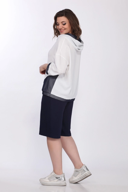 Костюм с шортами 2761 белый + синий Ladysecret