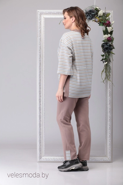 Спортивный костюм 1181 бежевый Michel Chic