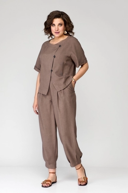 Костюм брючный 1337 коричневый Michel Chic