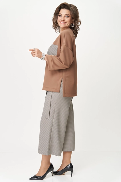 Костюм брючный 1362-2 коричневый + клетка Michel Chic
