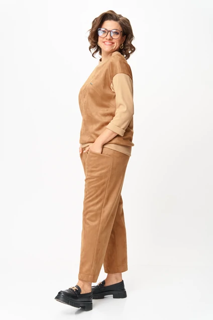 Костюм брючный 1432 светло-коричневый Michel Chic фото 3
