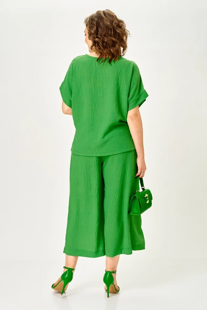 Костюм брючный 1451 весенняя зелень Michel Chic
