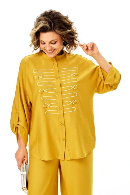 Костюм брючный 1463 горчица Michel Chic