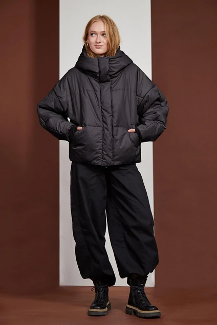 Куртка 1074 черный Rivoli