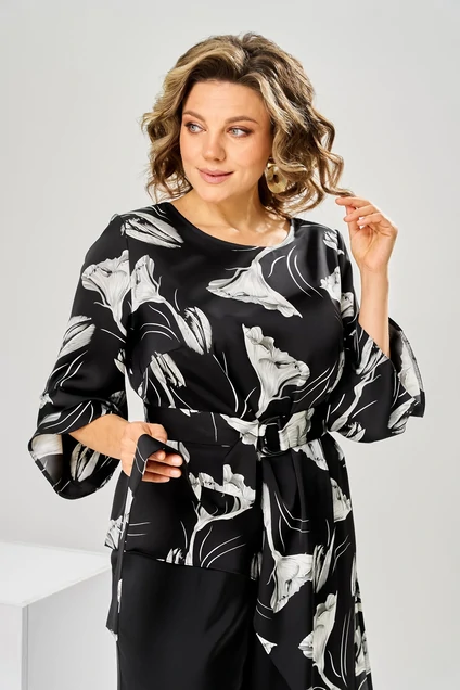 Костюм брючный 2-2750 черный + цветы Romanovich style